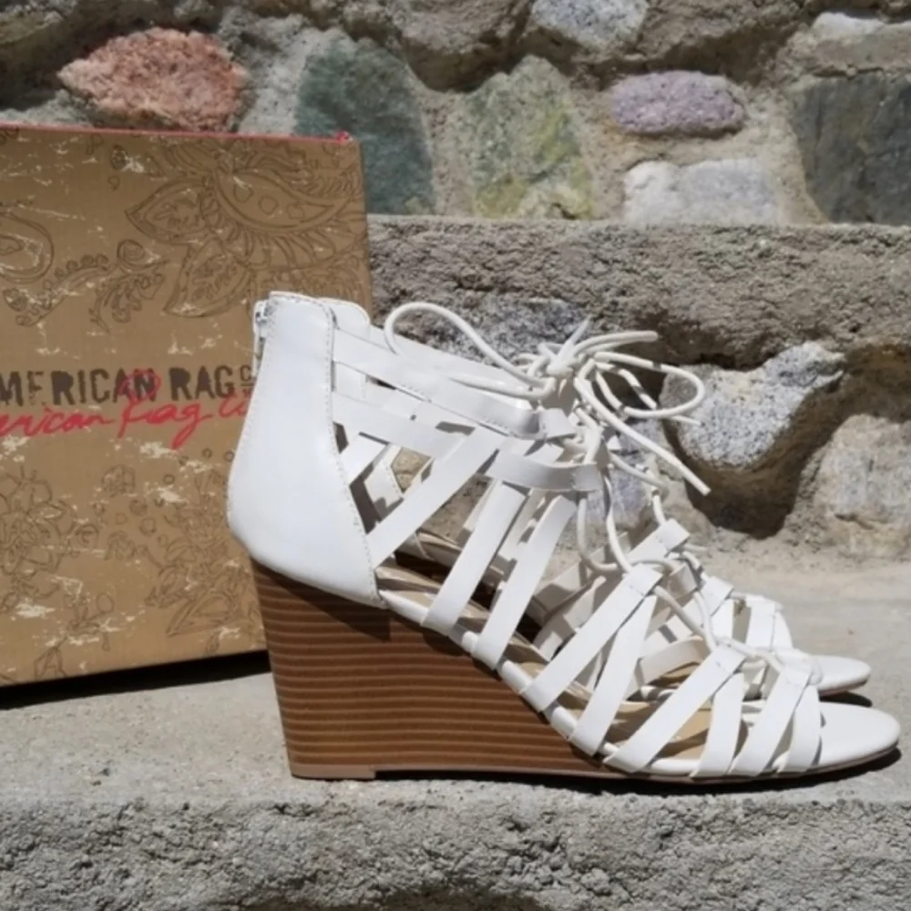 High Heel Wedge Shoes White, New NWT NWB